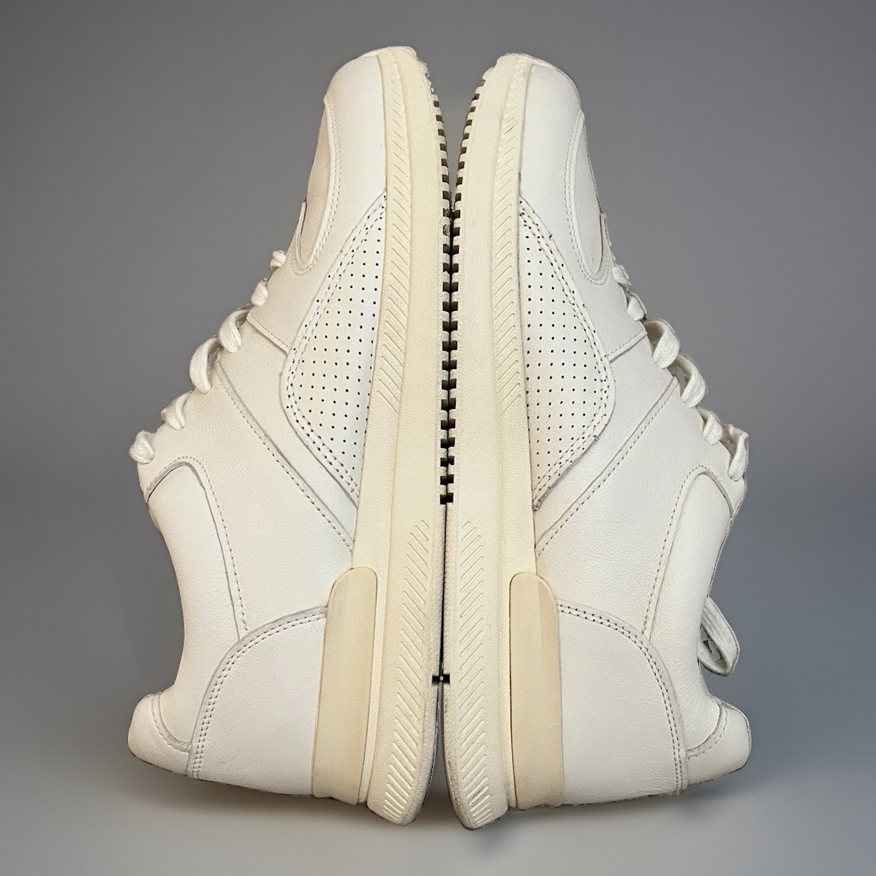 Everlane Full Grain Leather Sneakers Men’s 11 Ivory Off White Classic Retro