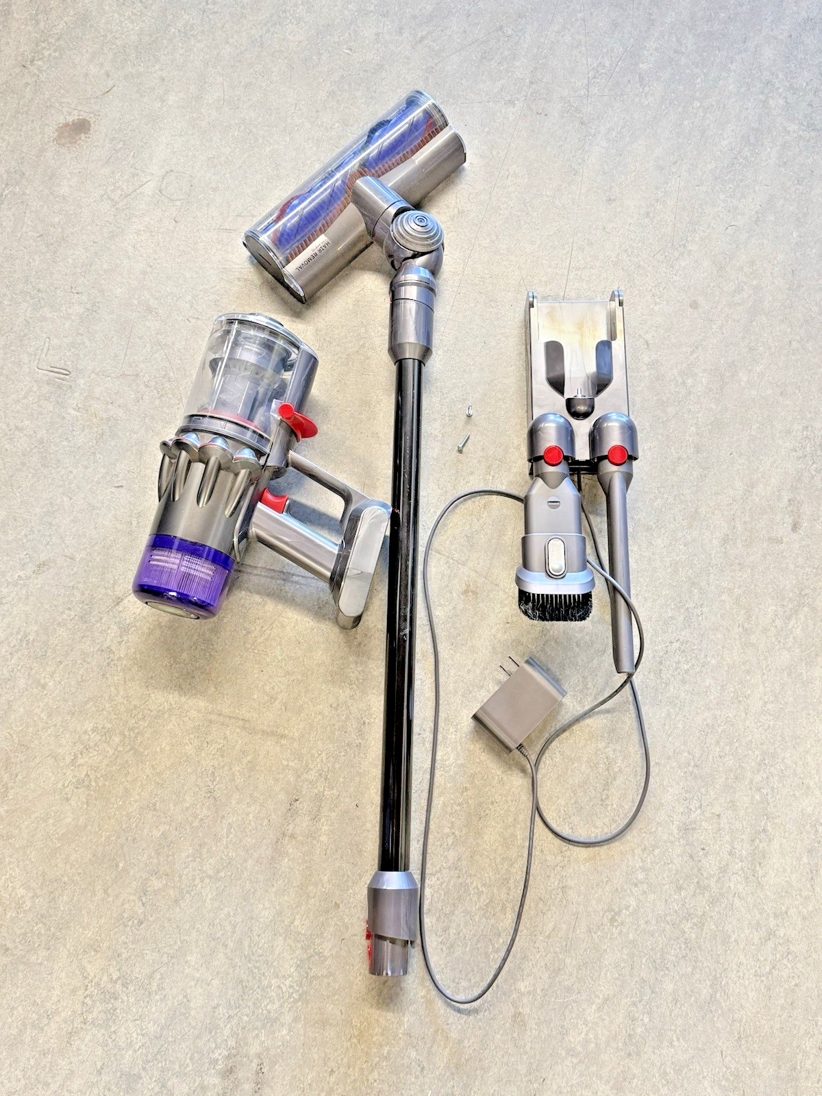 Dyson Digital Slim Cordless Vacuum Motor Cyclone  SV57 V9 --- READ