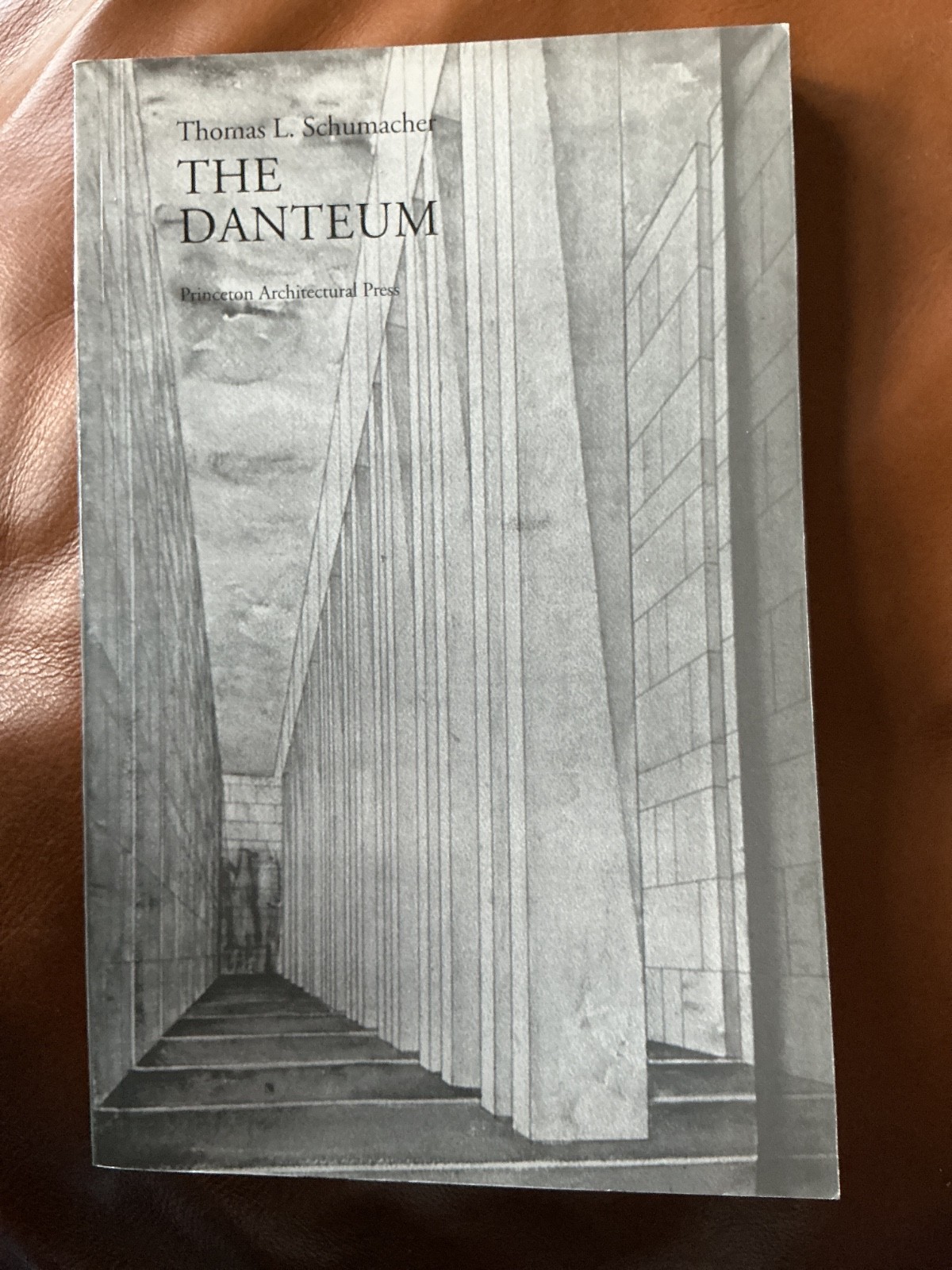 Danteum by Thomas Schumacher 1993 SC 1st Princeton Architectural Press Fascism
