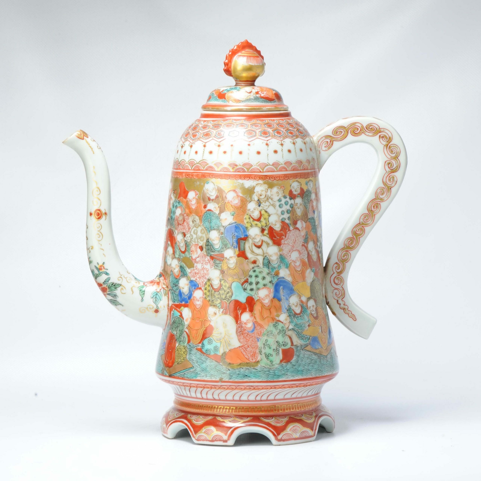 Large Antique 19-20th c Meiji Japanese Kutani Pot Coffee or Tea Thousand Faces