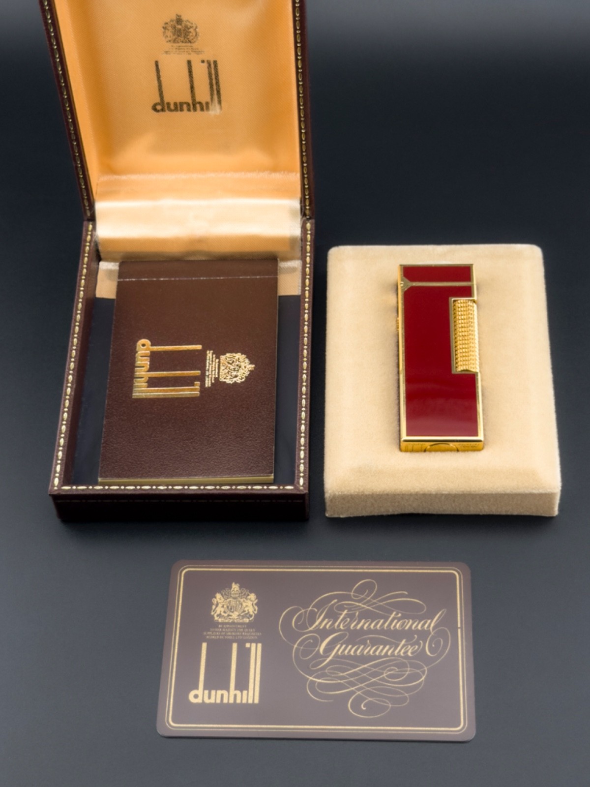 Dunhill Rollagas Lighter Gold with Red Lacquer Finish - Excellent Condition Dunhill Rollagas Lighter Gold with Red Lacquer Finish - Excellent Condition