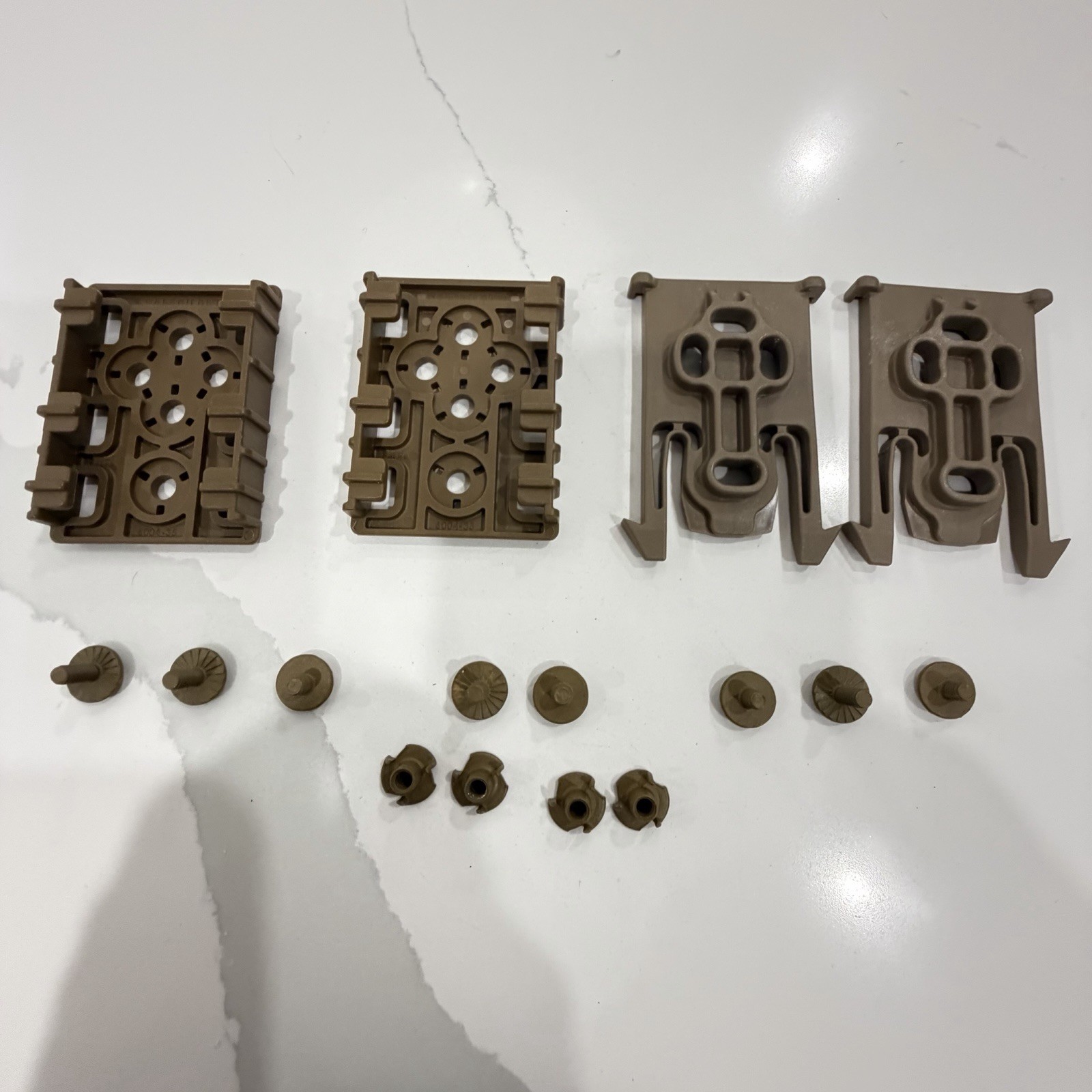 x2 Safariland ELS Kit Female Receiver & Male Mount + Screws Coyote Brown