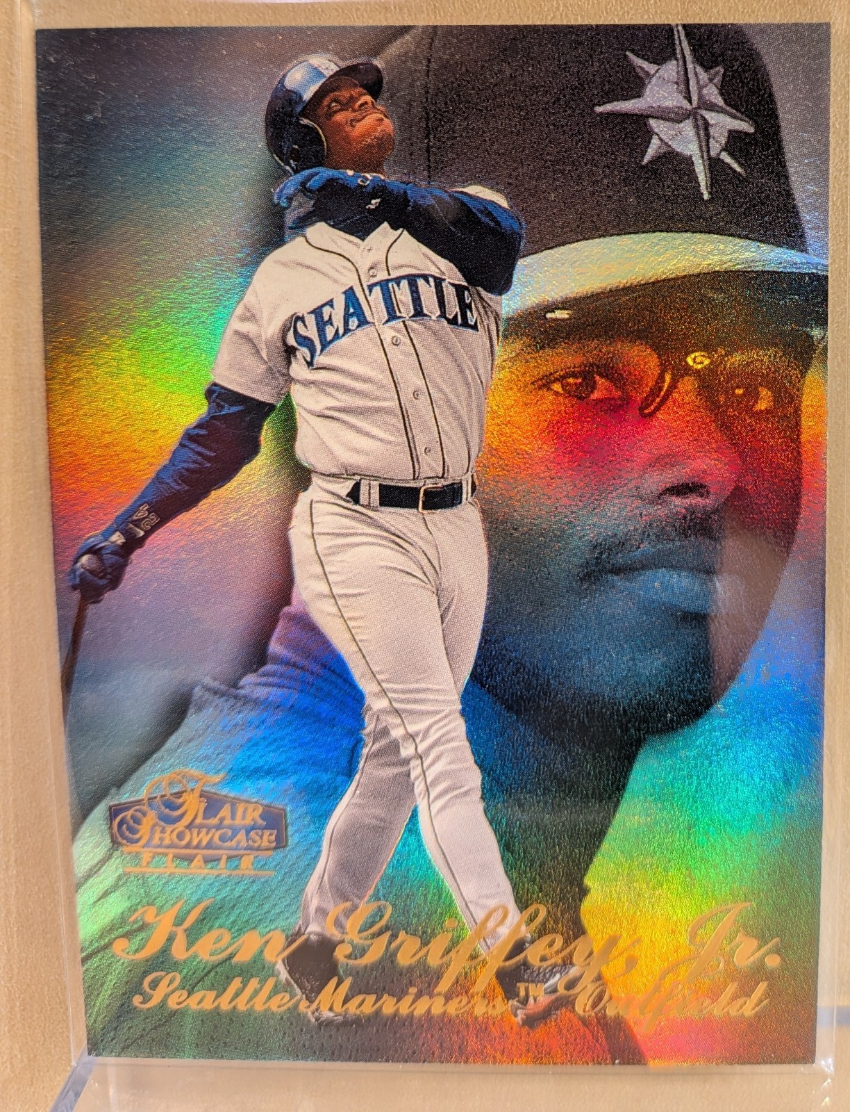 1998 Flair Showcase Row 3 Ken Griffey Jr #1 HOF SUPER PREMIUM BASE CARD HOLOFOIL 1998 Flair Showcase Row 3 Ken Griffey Jr #1 HOF SUPER PREMIUM BASE CARD HOLOFOIL