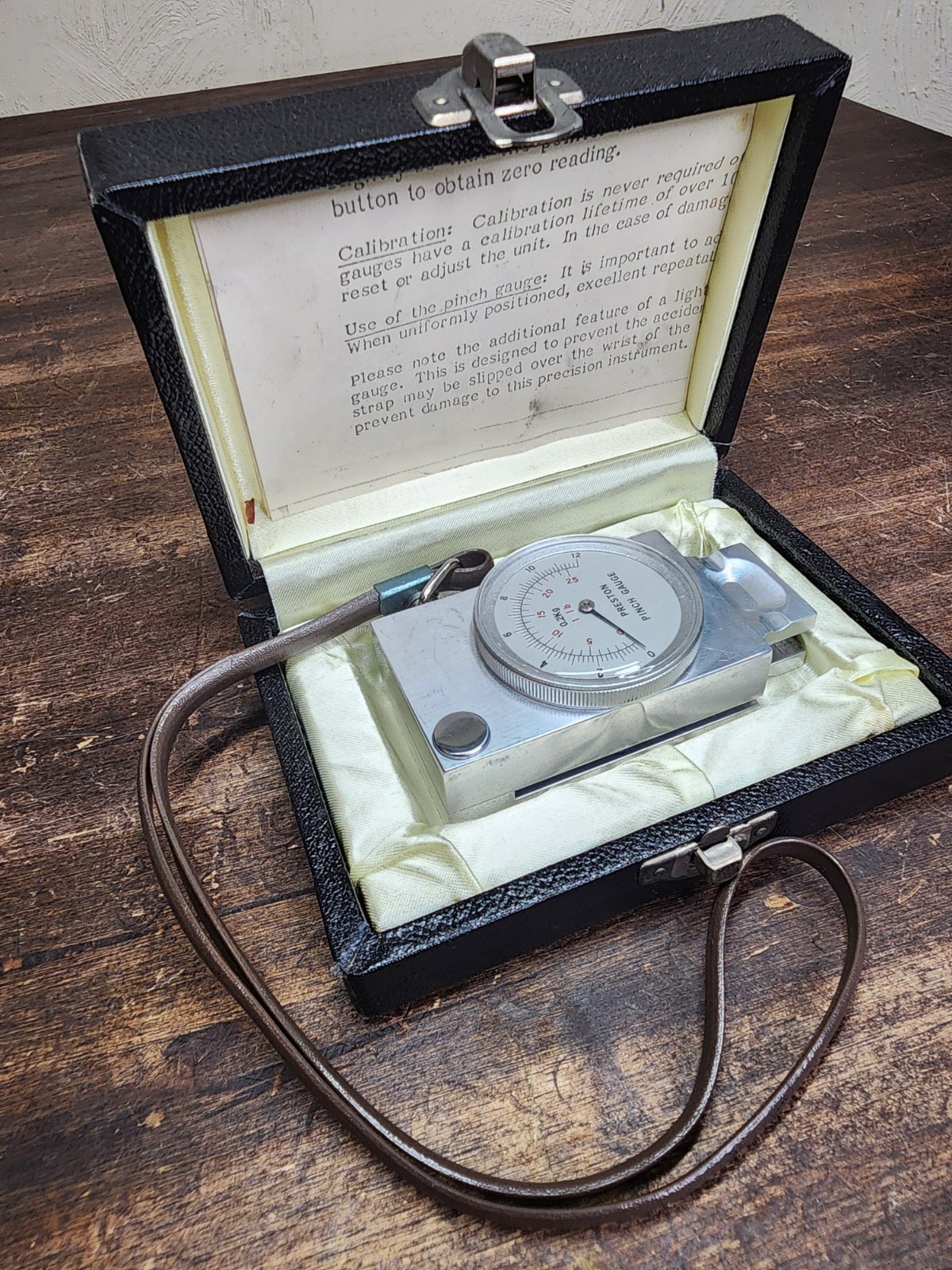 Vintage Preston Pinch Guage Made In Japan Mint With Original Case Analog Guage Vintage Preston Pinch Guage Made In Japan Mint With Original Case Analog Guage