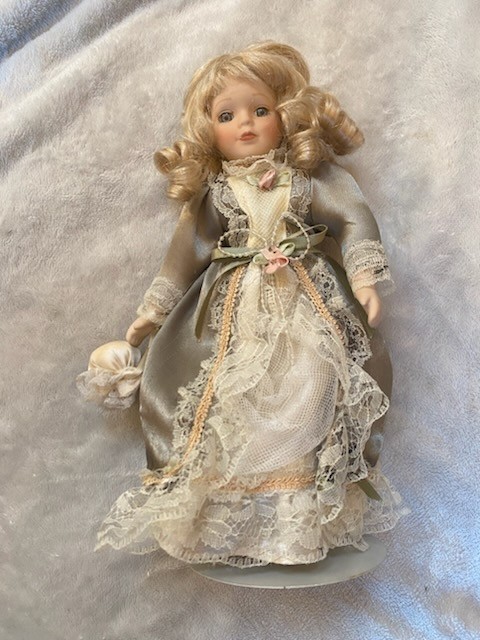 Vintage Kaiser Chicago Doll With Stand 12 Inches Porcelain Small Frays Dress Vintage Kaiser Chicago Doll With Stand 12 Inches Porcelain Small Frays Dress