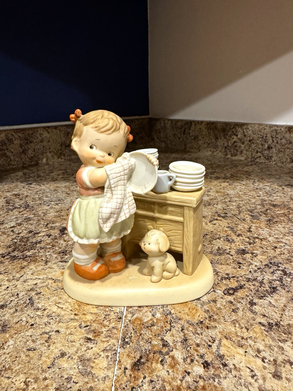 Vintage 1990 Enesco Memories of Yesterday Figurine “Them Dishes Nearly Done” Vintage 1990 Enesco Memories of Yesterday Figurine “Them Dishes Nearly Done”