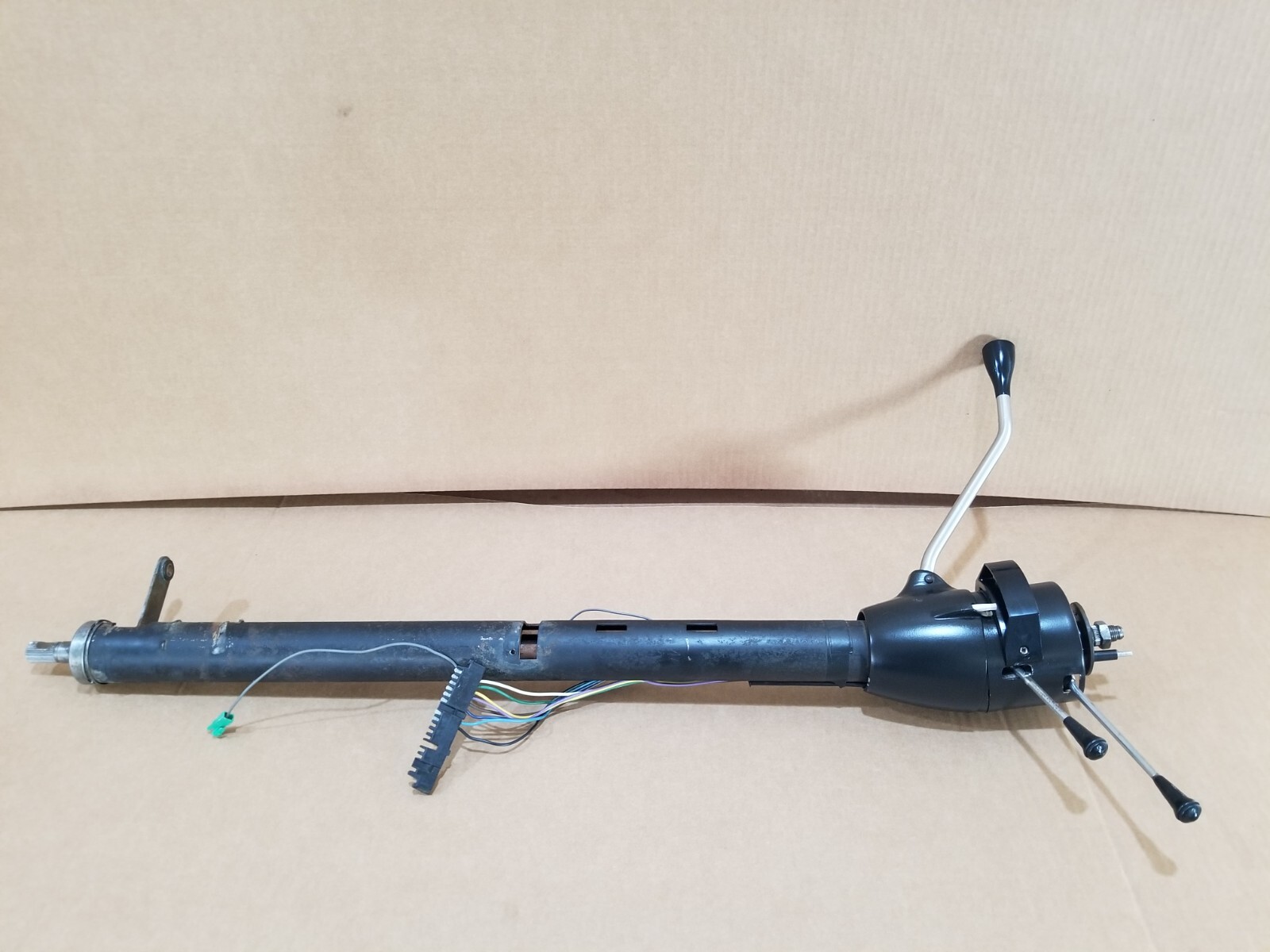 67-72 Chevy Pickup Truck Blazer Tilt Steering Column Automatic Original Paint 67-72 Chevy Pickup Truck Blazer Tilt Steering Column Automatic Original Paint