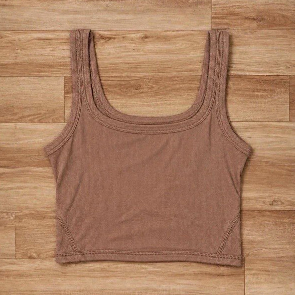 Lululemon / Held Tight Tank / Soft Sand / Size 6 Lululemon / Held Tight Tank / Soft Sand / Size 6