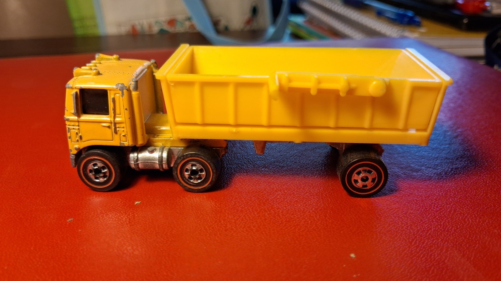 Vintage Mattel Road King Cab Mountain Mining And Trailer Hot Wheels Redline Vintage Mattel Road King Cab Mountain Mining And Trailer Hot Wheels Redline