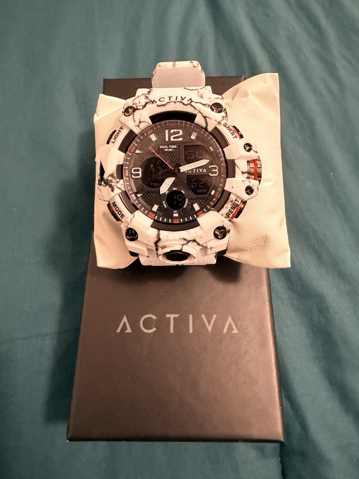 Activa X Invicta ACW8008-003 Men's 49mm White Camo Analog Digital Watch New Activa X Invicta ACW8008-003 Men's 49mm White Camo Analog Digital Watch New