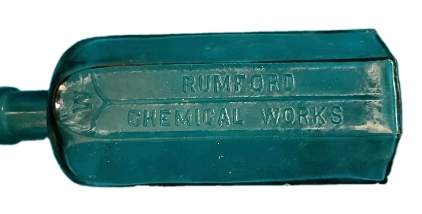 Antique Rumford Chemical Works bottle, 7.5\ Antique Rumford Chemical Works bottle, 7.5\