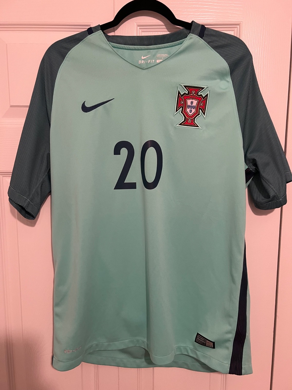 2016 portugal away authentic Nike euro champ Ricardo Quaresma jersey,Large 2016 portugal away authentic Nike euro champ Ricardo Quaresma jersey,Large