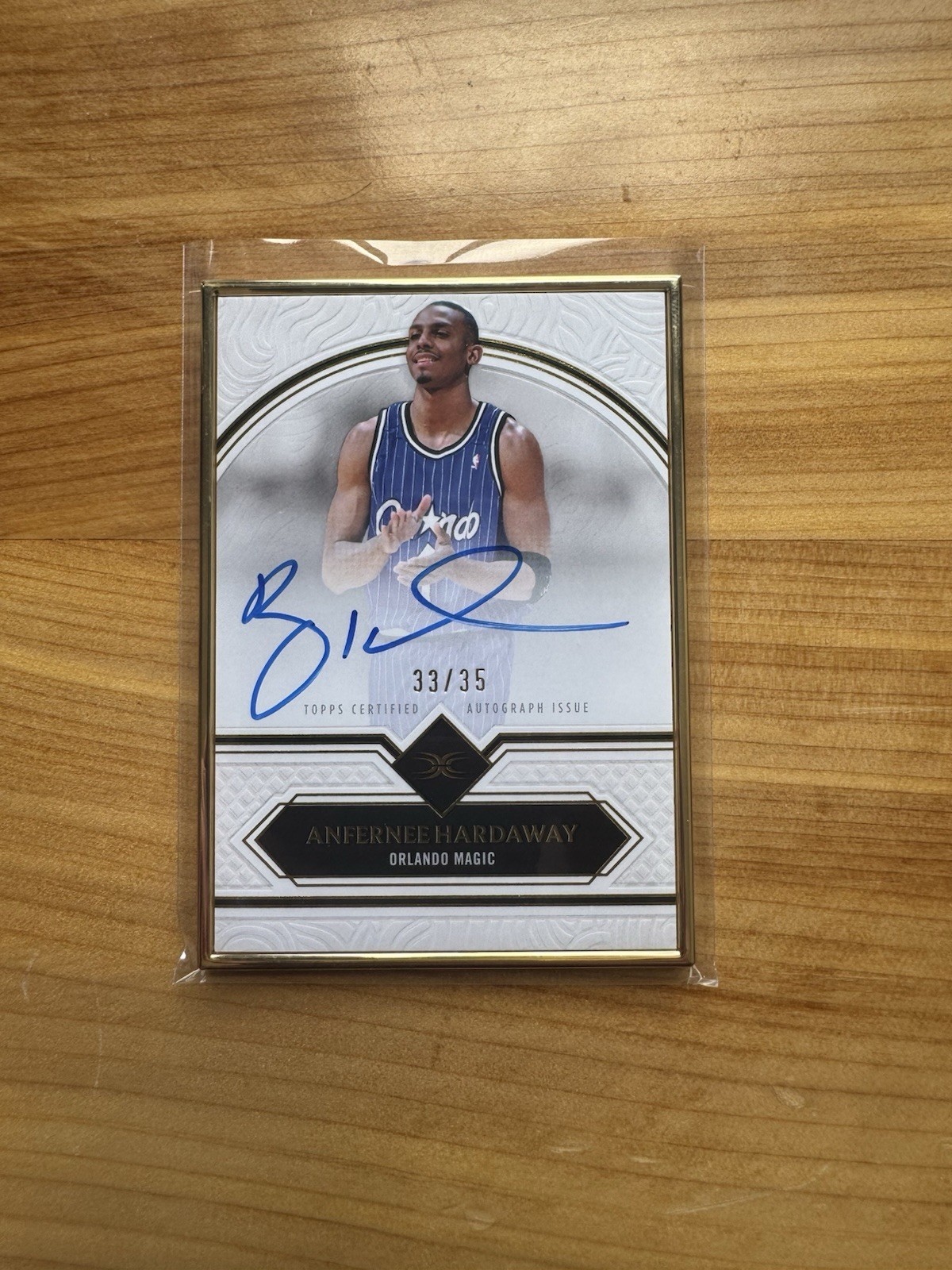 2025-2026 Topps Definitive Framed Anfernee Hardaway On Card Auto /35 2025-2026 Topps Definitive Framed Anfernee Hardaway On Card Auto /35