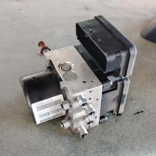 2015-2018 Jeep Wrangler ABS Module Assembly OEM Anti-Lock Brake Pump Clean Unit