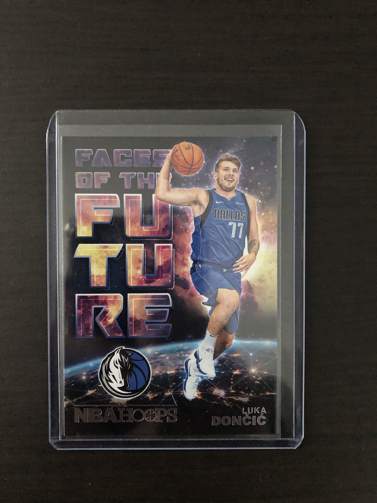 2018-19 Panini NBA Hoops Luka Doncic Dallas Mavericks Faces Of The Future RC 2018-19 Panini NBA Hoops Luka Doncic Dallas Mavericks Faces Of The Future RC