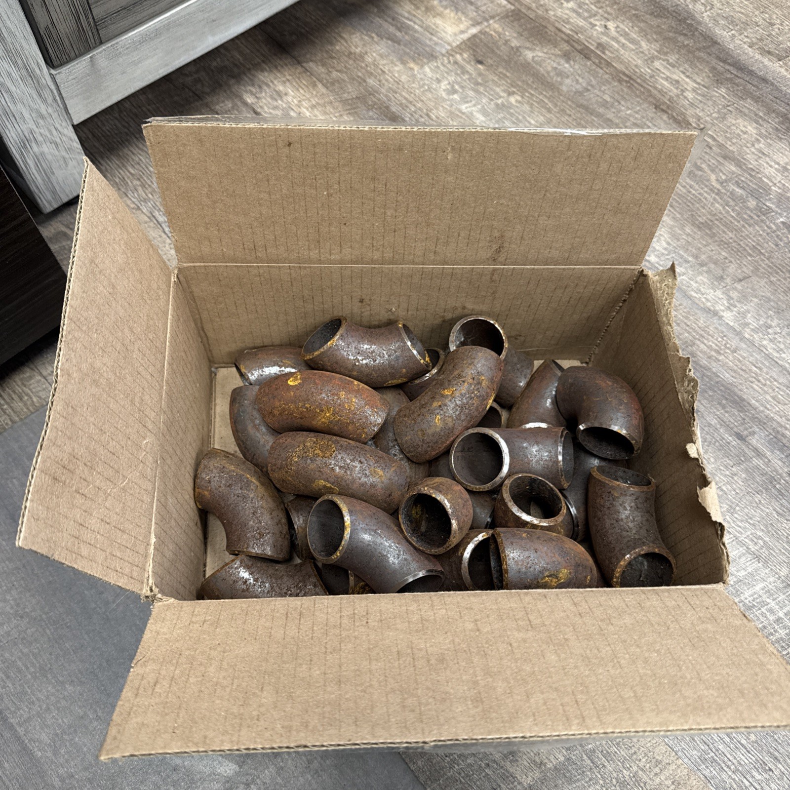 Butt Weld Carbon Steel Qty25, 1-1/4”Schedule 40 Short Radius 90° Elbows Butt Weld Carbon Steel Qty25, 1-1/4”Schedule 40 Short Radius 90° Elbows
