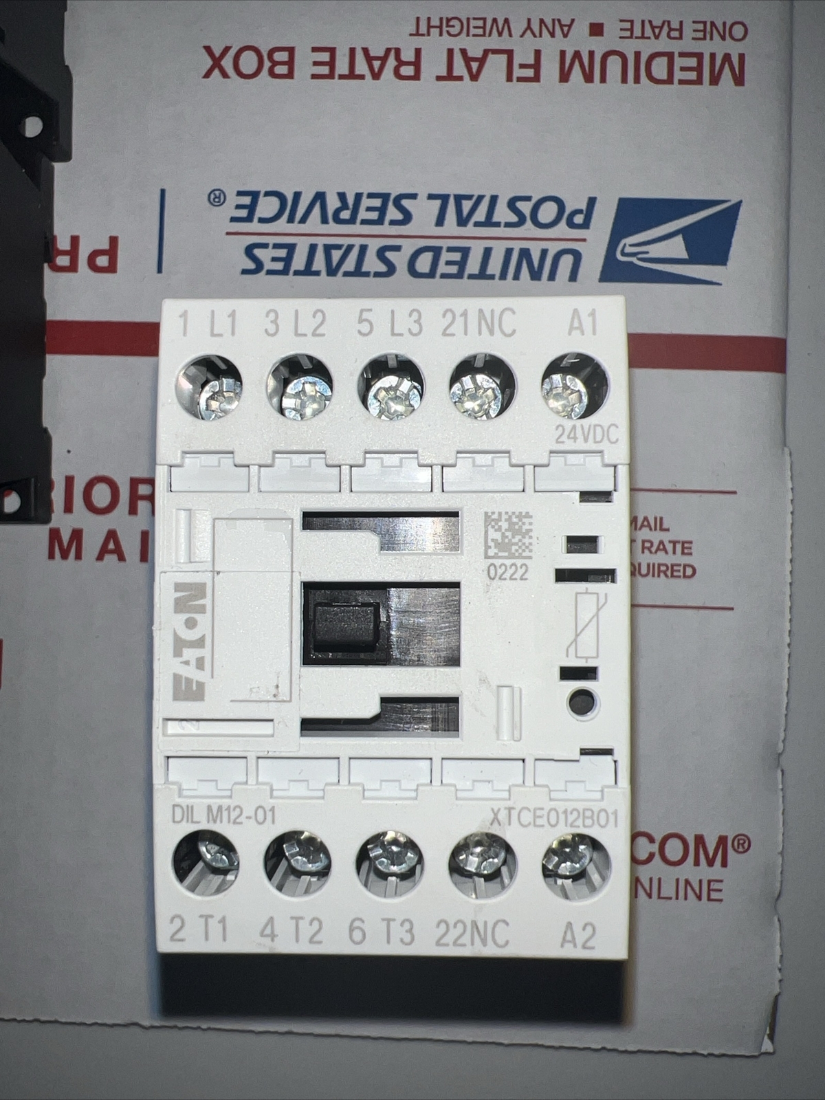 USED Eaton  M012B Contactor 24vcd Coil