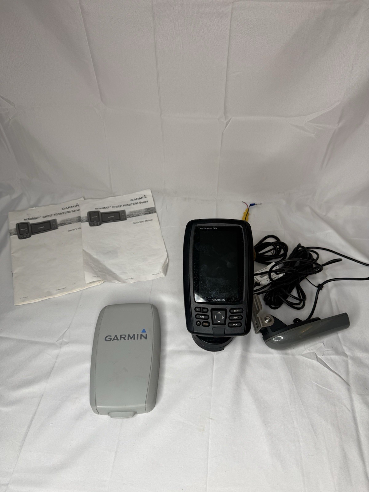 Garmin Echomap 43dv With Sun Cover, Mount, Power Cord And Gt20 Transducer Tested Garmin Echomap 43dv With Sun Cover, Mount, Power Cord And Gt20 Transducer Tested