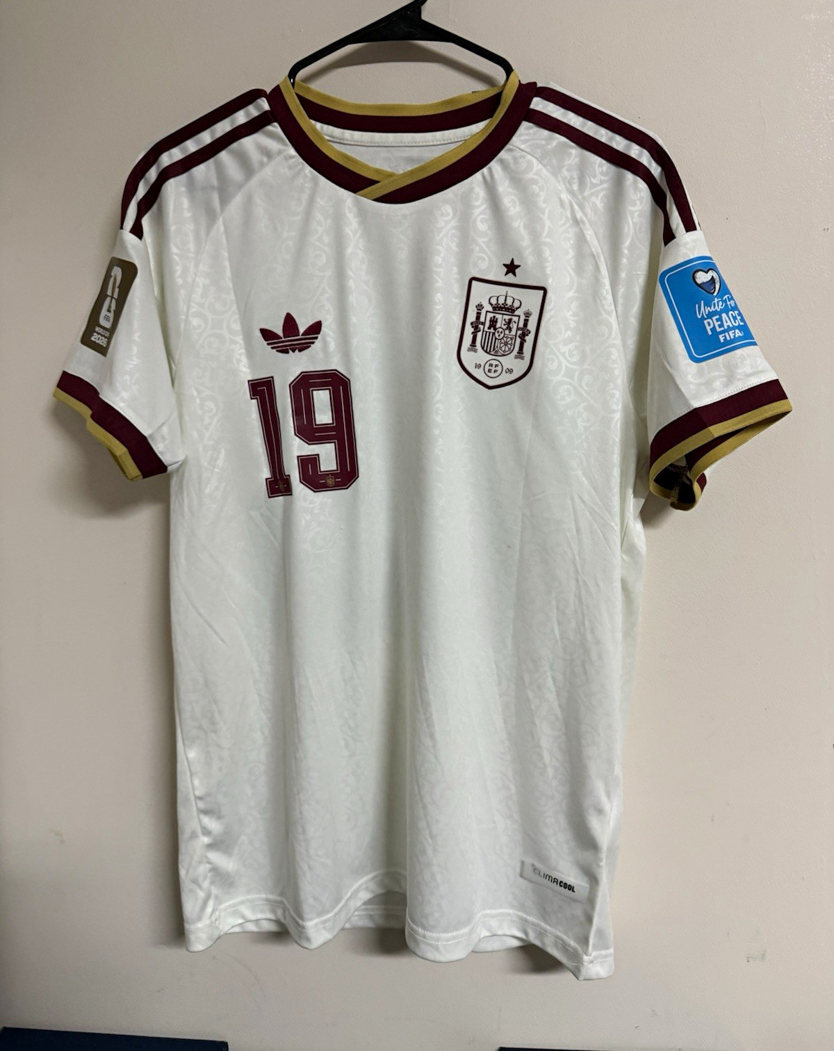 Spain Away White Jersey World Cup 2026 Lamine Yamal #19 Medium