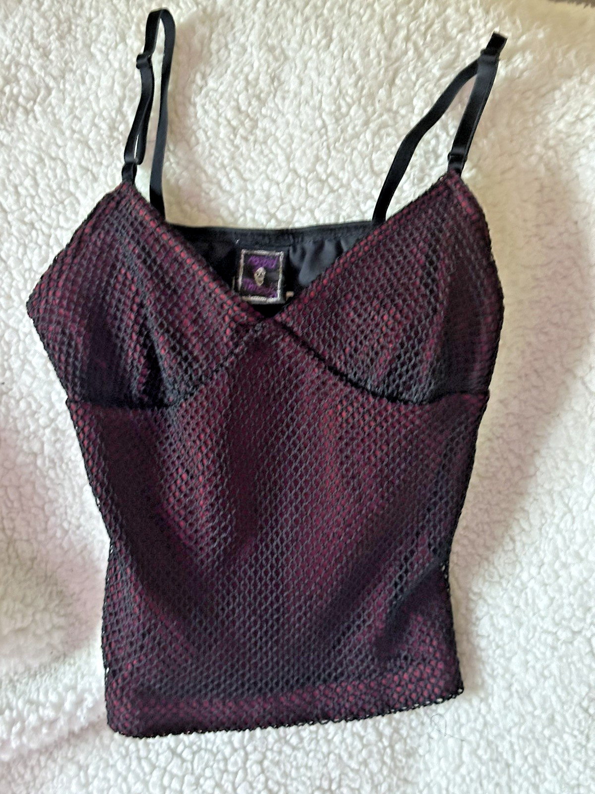 MORBID THREADS GOTH CAMI BLACK FISNET OVERLAY BURGUNDY LINING VTG. 90\'s ACT. PIC MORBID THREADS GOTH CAMI BLACK FISNET OVERLAY BURGUNDY LINING VTG. 90\'s ACT. PIC