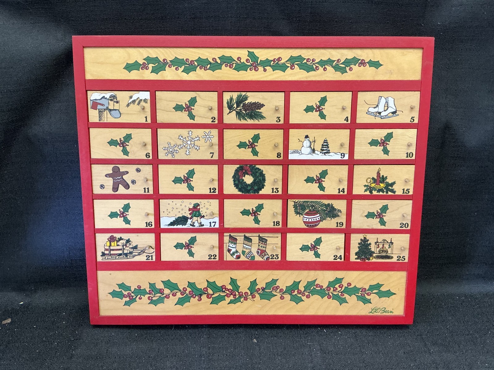 Vintage L.L. Bean Painted Wood Christmas Advent Calendar Amazingly Clean Vintage L.L. Bean Painted Wood Christmas Advent Calendar Amazingly Clean