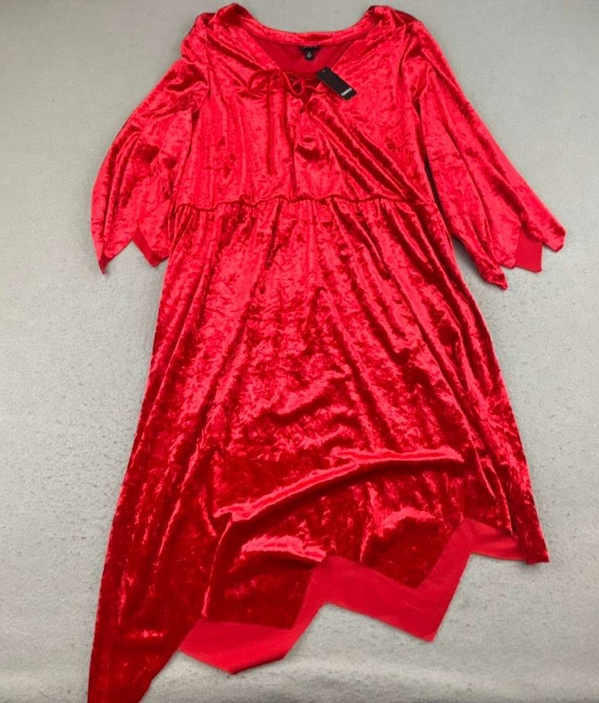 Torrid Top Womens 3X Red Velvet Sexy Devil Lace Up Asymmetrical Costume NWT