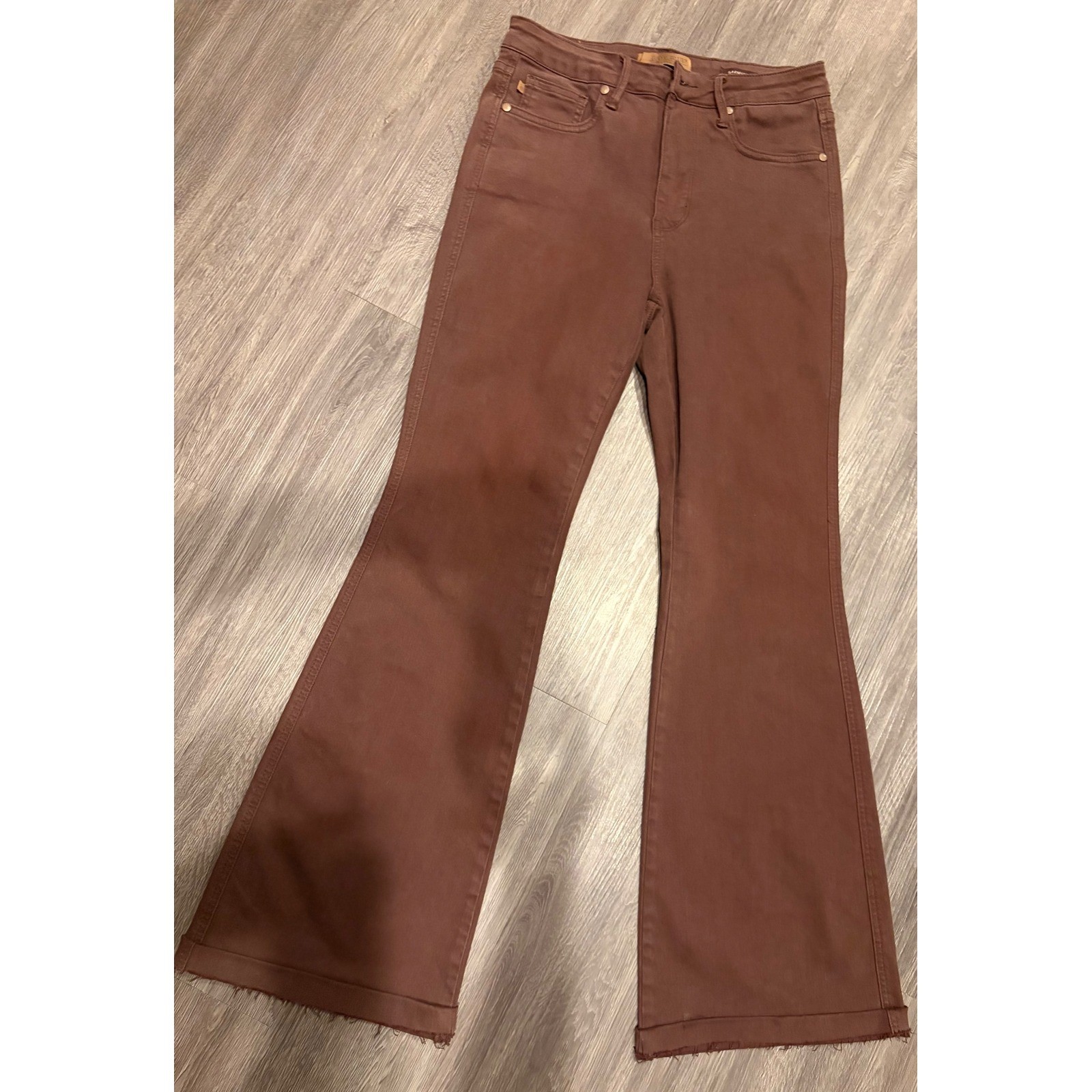 Judy Blue Flare Jeans Womens 7/28 Brown Garment Dyed High Rise Raw Hem JB88803 C