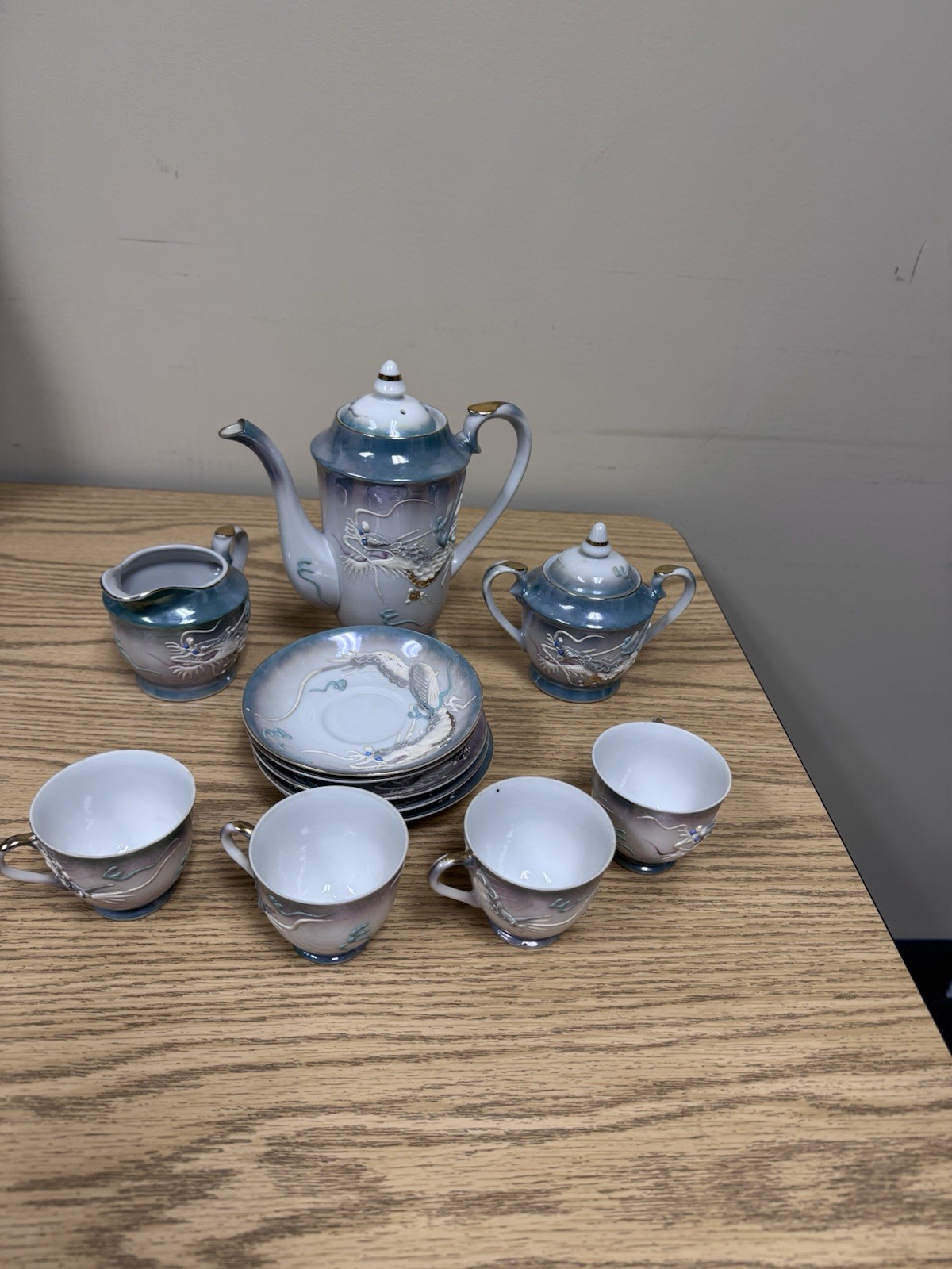 Vintage Japanese Dragonware Moriage Tea Set, 13pc: Teapot, 4 Cups/Saucers, 5oz Vintage Japanese Dragonware Moriage Tea Set, 13pc: Teapot, 4 Cups/Saucers, 5oz