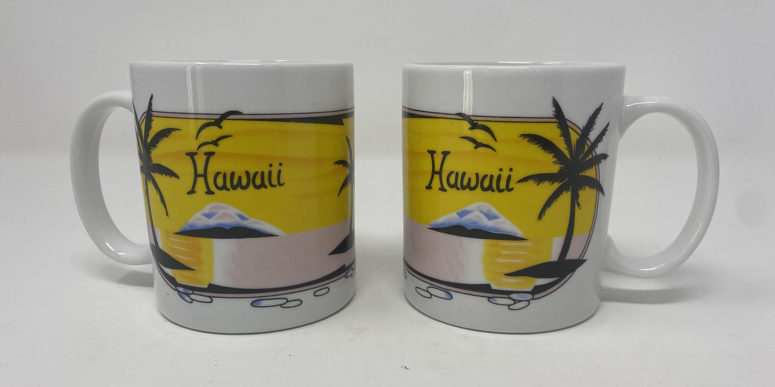 Lot Of 2 vintage Hilo Hattie Hawaii Coffee Mugs Lot Of 2 vintage Hilo Hattie Hawaii Coffee Mugs