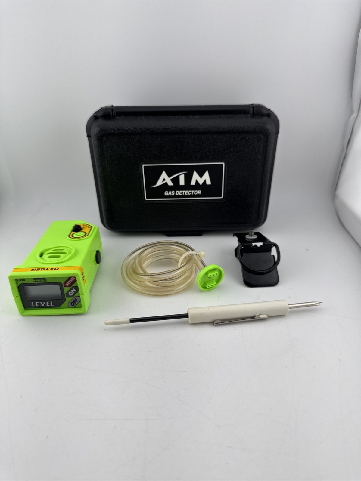 AIM S-450 Series Single Gas Pocket Monitor AIM S-450 Series Single Gas Pocket Monitor