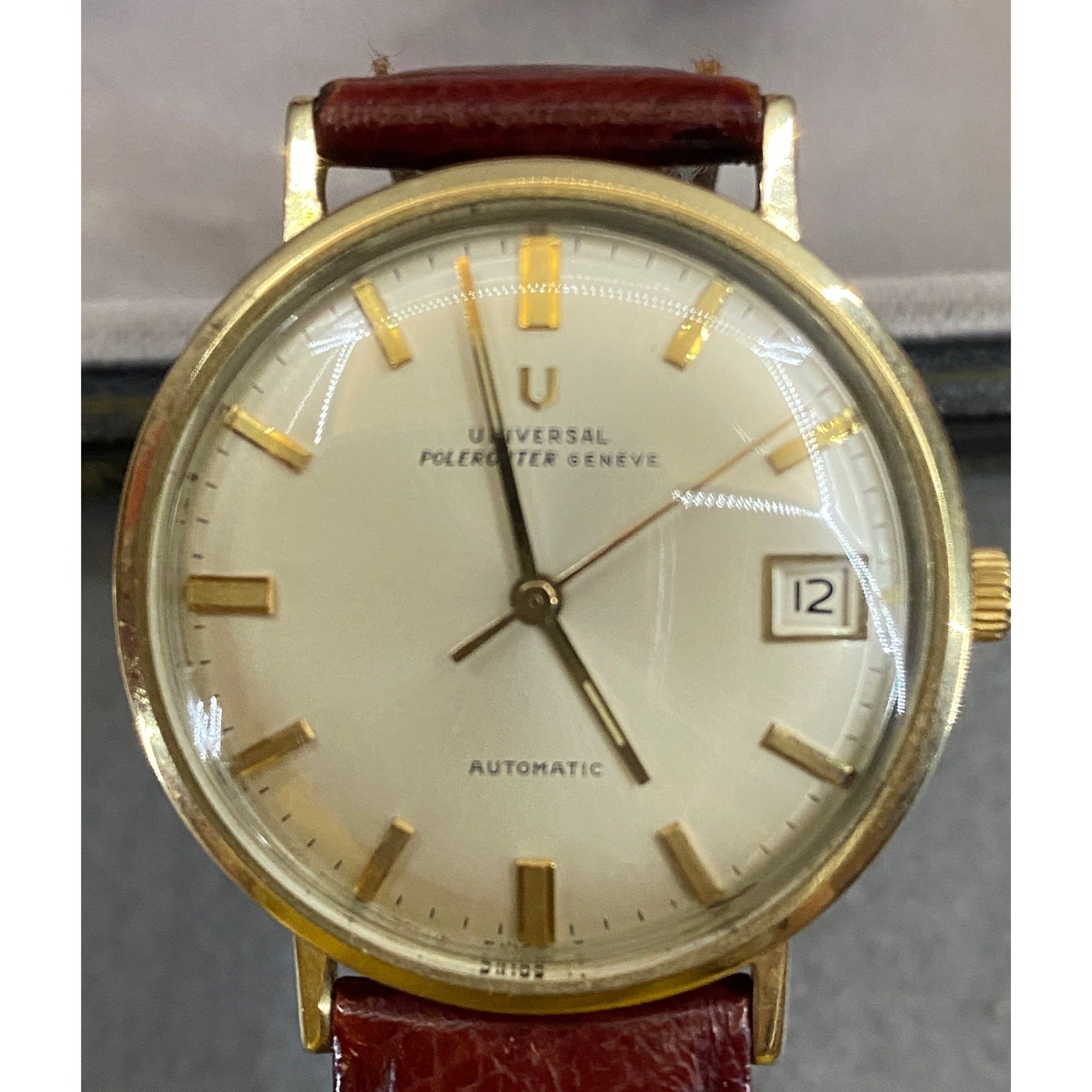 Universal Geneve Polerouter 1960s Automatic Gold Capped Date Watch 27435 Box