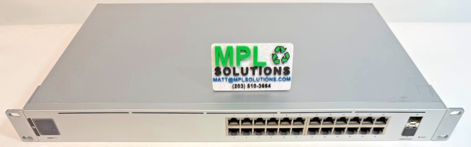Ubiquiti Networks USW-24 UniFi Pro 24 Port Switch working condition USED, TESTED