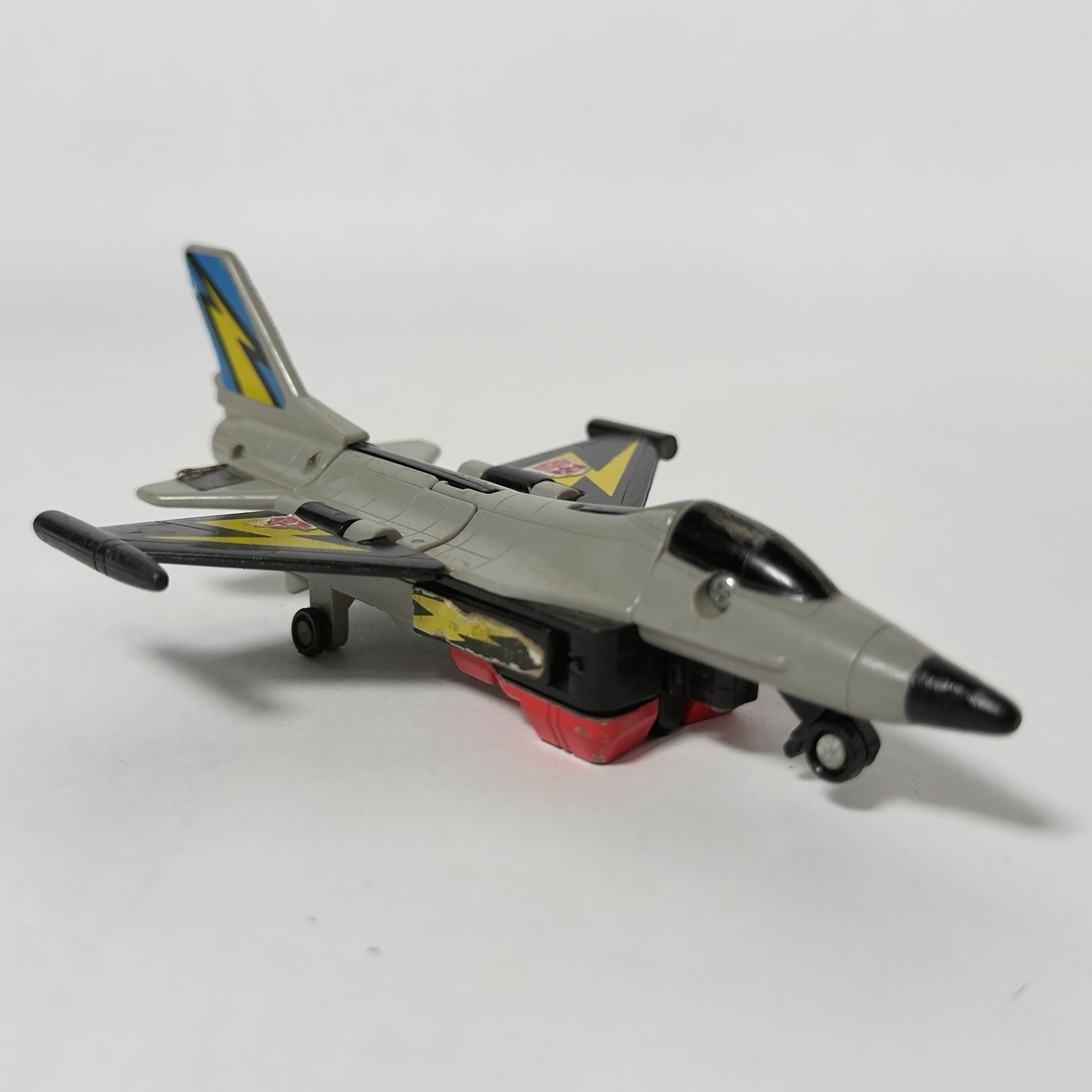 Vintage 1986 Transformers G1 Skydive Aerialbot Figure Only Loose Joints Vintage 1986 Transformers G1 Skydive Aerialbot Figure Only Loose Joints
