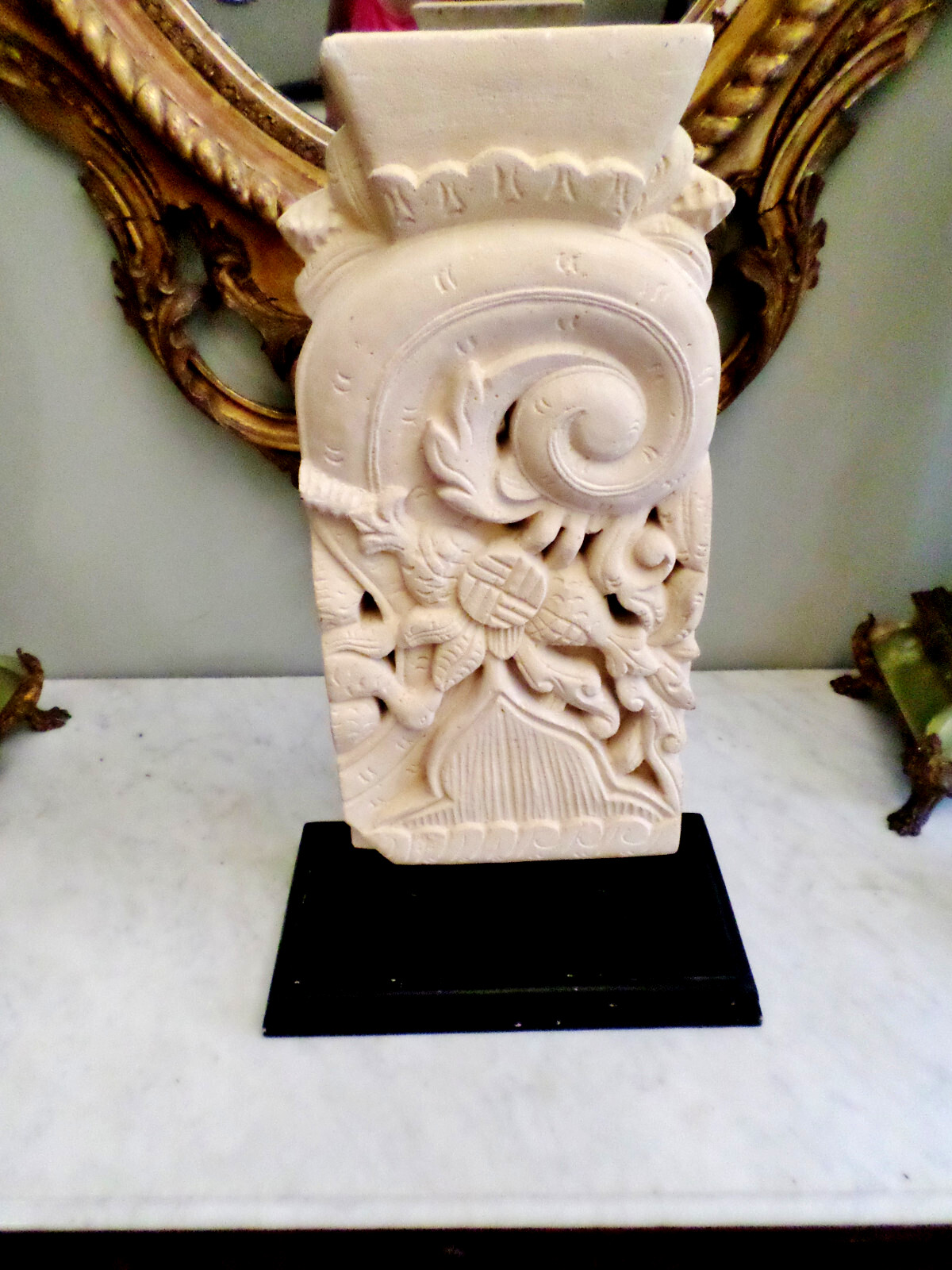 SUPERB Antique 19th Century Indian Mughal Sandstone 21.5 SUPERB Antique 19th Century Indian Mughal Sandstone 21.5