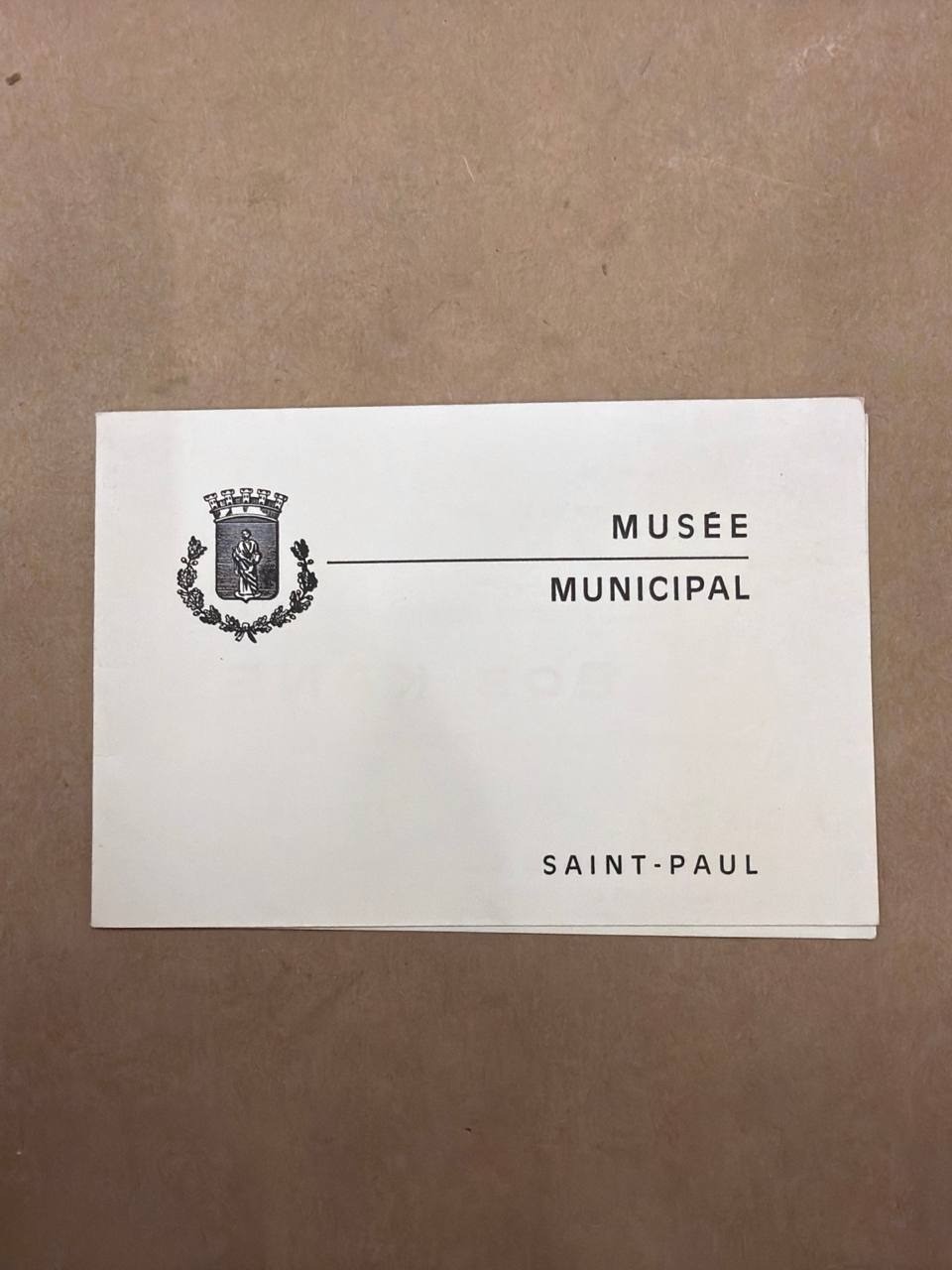 Bob Kane 1972 Musee Municipal Saint-Paul Exhibition Invitation Vernissage France Bob Kane 1972 Musee Municipal Saint-Paul Exhibition Invitation Vernissage France