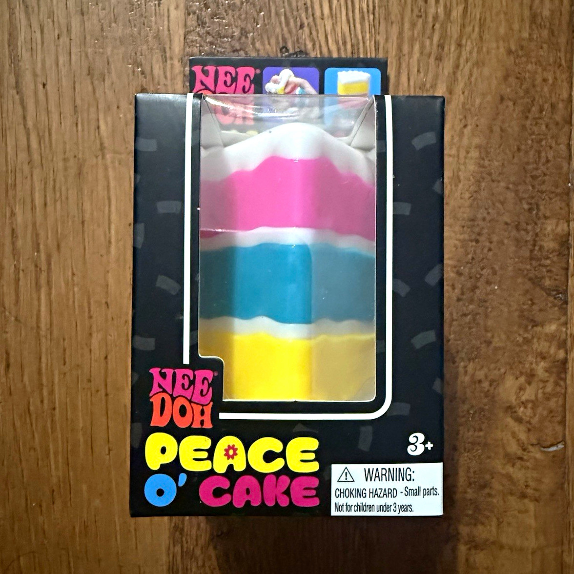 100% AUTHENTIC NeeDoh Peace O’ Cake NEW IN BOX RARE HTF Schylling Squishy