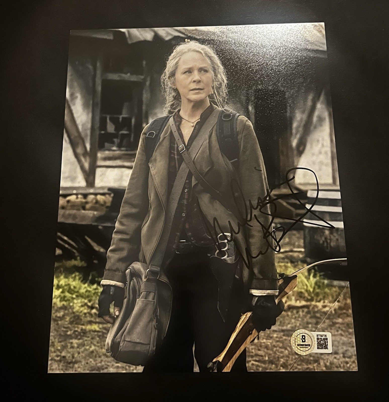 Melissa McBride walking dead Signed 8x10 beckett bas Carol