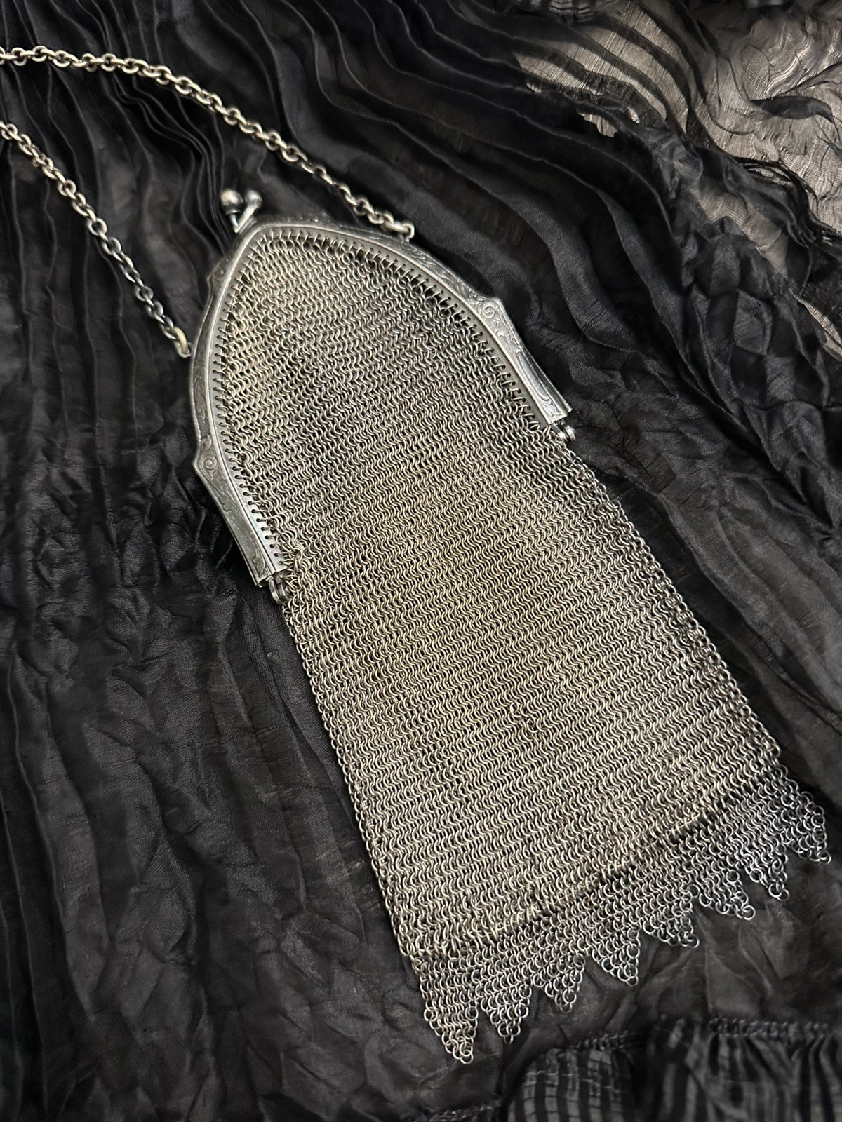 Antique 1900 Edwardian Silver Mesh Chainmail Purse Flapper Cathedral Evening 