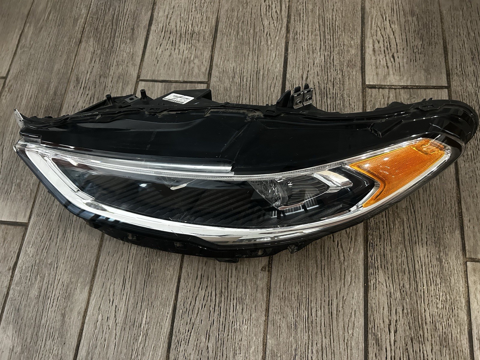 2017-2020 Ford Fusion Left Driver Side LED Headlight OEM 2017-2020 Ford Fusion Left Driver Side LED Headlight OEM