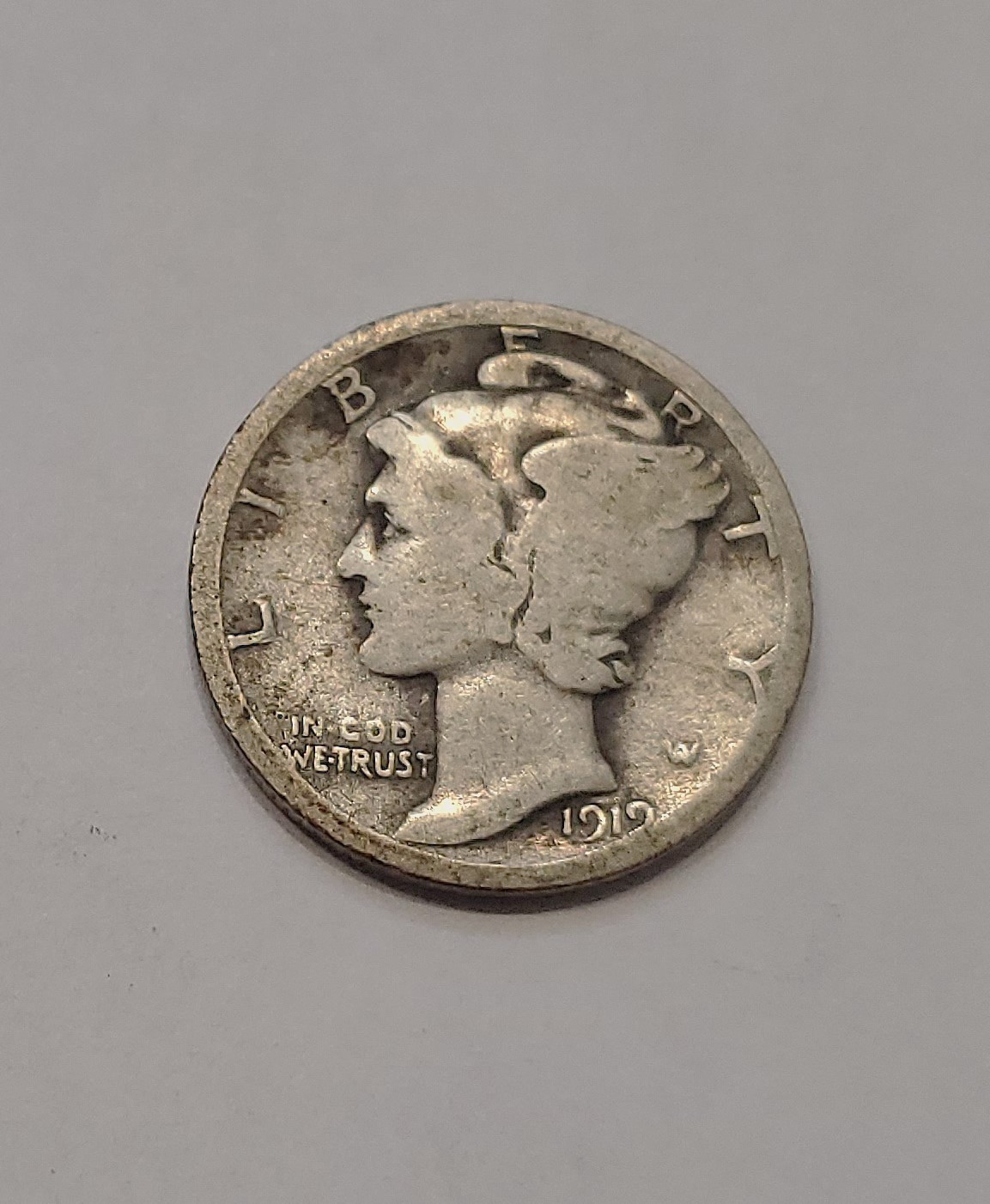 Circulated Tough Early-Date 1919-D MERCURY DIME w/FREE SHIPPING Circulated Tough Early-Date 1919-D MERCURY DIME w/FREE SHIPPING