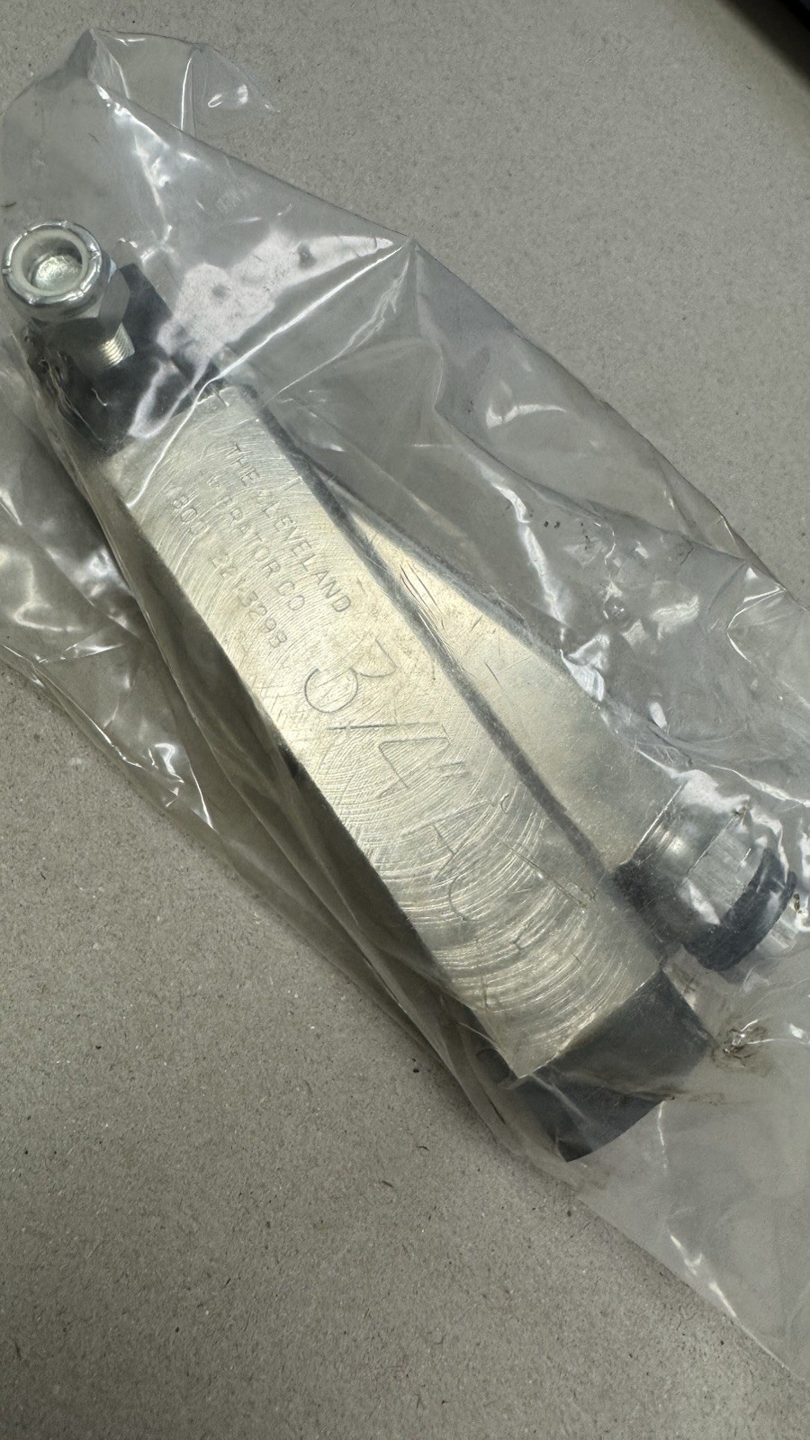NEW Cleveland Vibrator 3/4” ACM Pneumatic Air Piston Vibrator SKU 1020075 USA