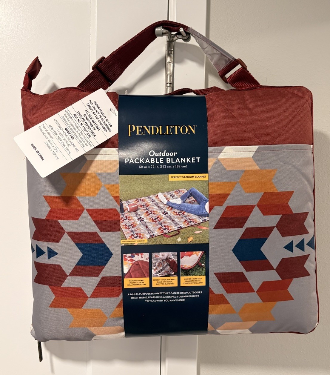 Pendleton Outdoor Packable Blanket 60” x 72” Picnic Camping Beach Tailgate Pendleton Outdoor Packable Blanket 60” x 72” Picnic Camping Beach Tailgate