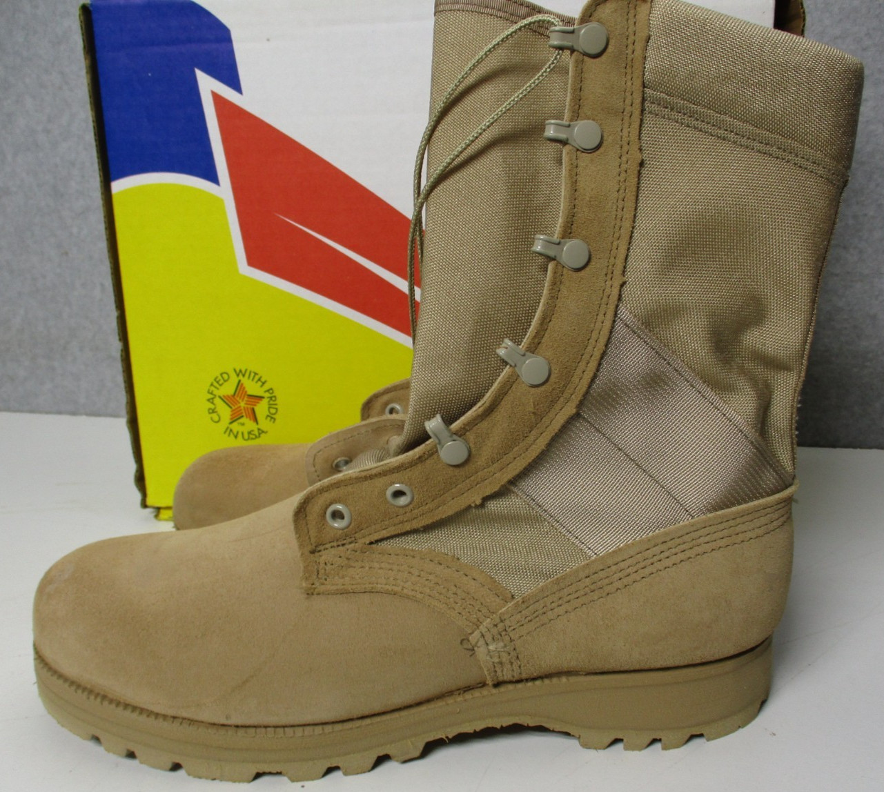 Belleville 330 Hot Weather Army Combat Boots Desert Tan Mens Sz 10.5 R Belleville 330 Hot Weather Army Combat Boots Desert Tan Mens Sz 10.5 R