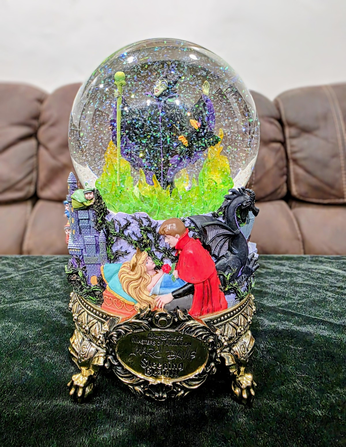 Disney Marc Davis Sleeping Beauty Snow Globe Light Up Music BOXED