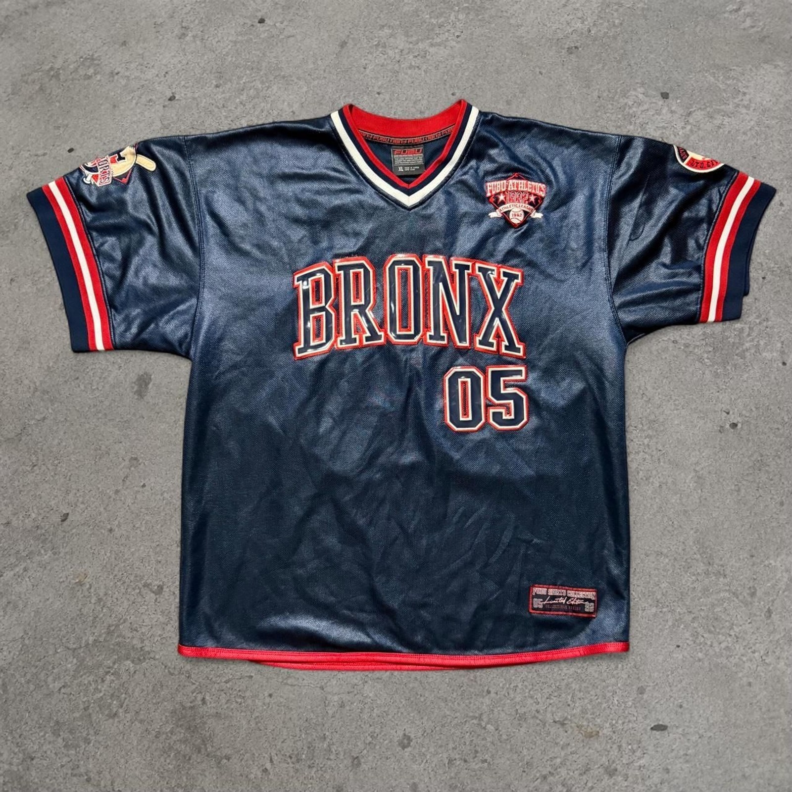 Vintage Y2K FUBU Bronx New York Jersey City Series #05 Men’s Size XL Vintage Y2K FUBU Bronx New York Jersey City Series #05 Men’s Size XL