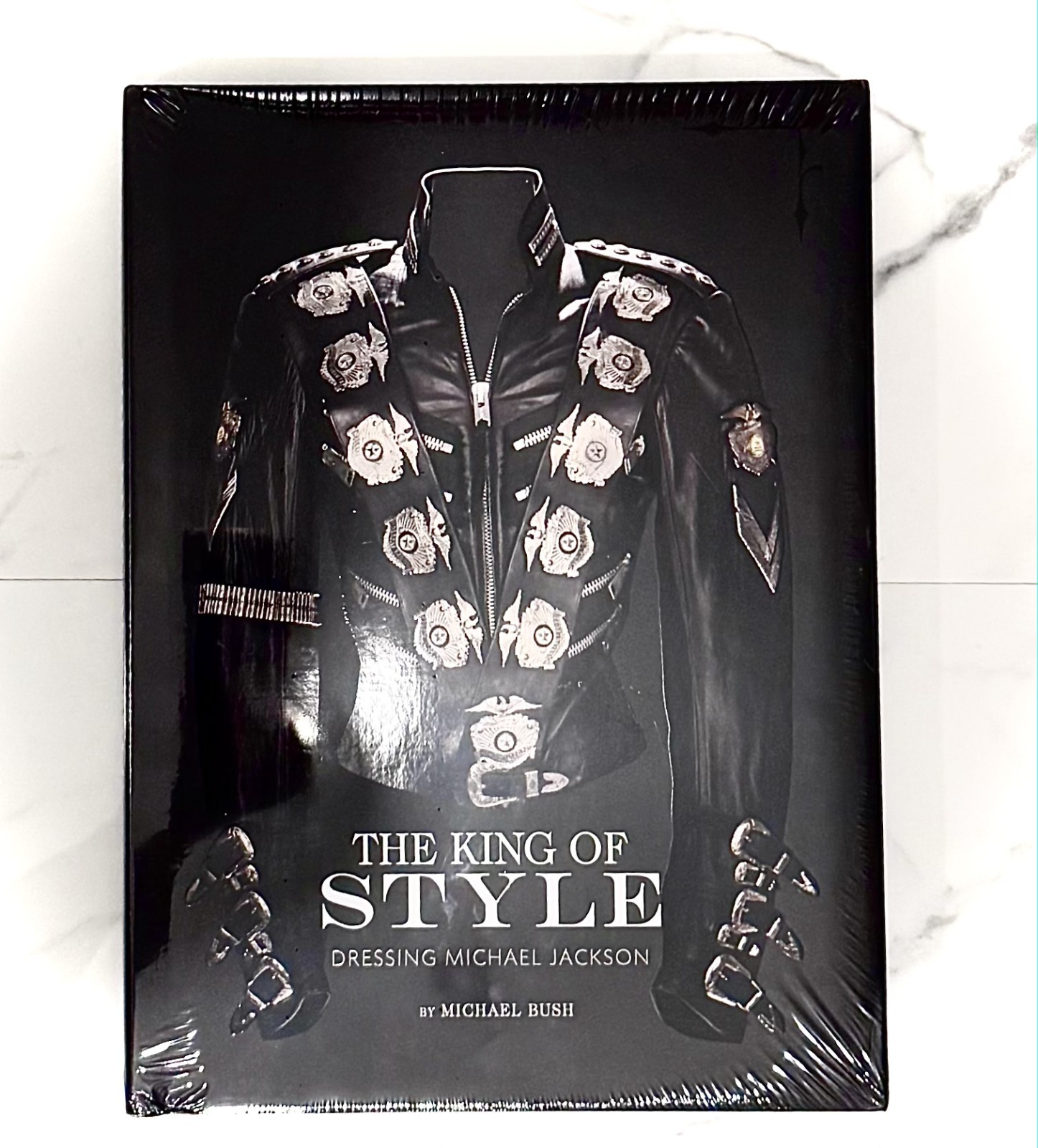 King of Style: Dressing Michael Jackson by Michael Bush (2012, Hardcover) NEW 