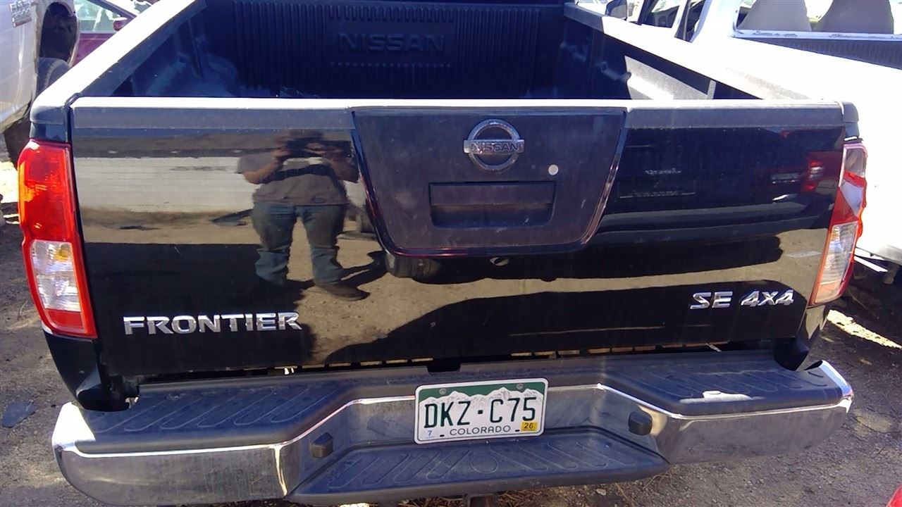 (LOCAL PICKUP ONLY) Trunk/Hatch/Tailgate Without Utility Box Package Fits 05-12