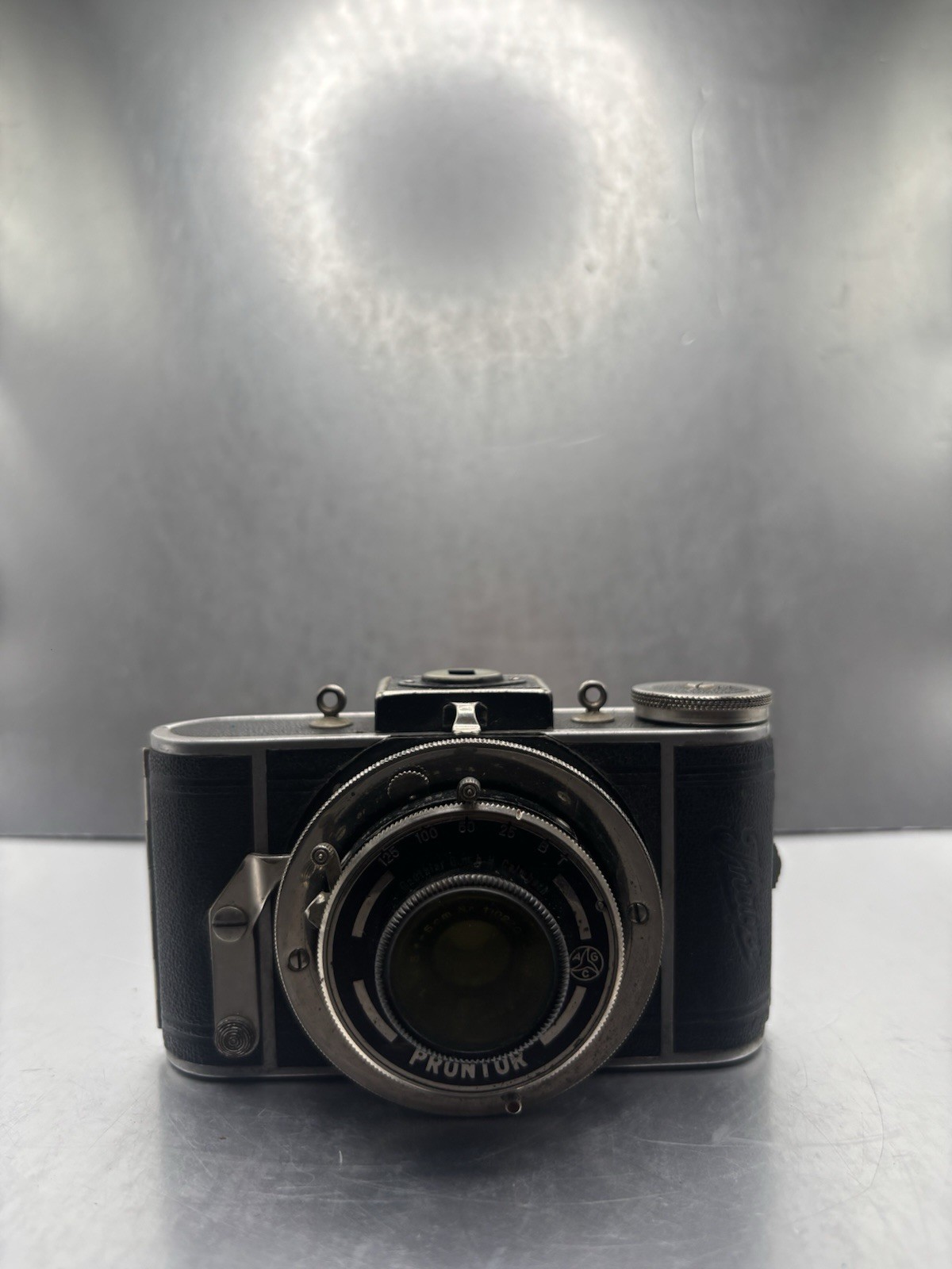 Ihagee Parvola Rangefinder Camera With Pronto With Original Leather Case 1931 Ihagee Parvola Rangefinder Camera With Pronto With Original Leather Case 1931