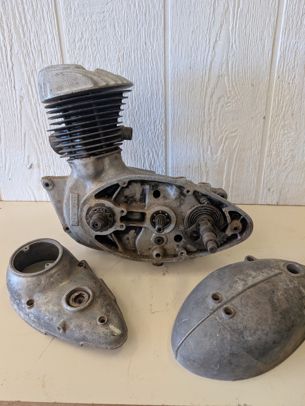 1951 Harley-Davidson s125 motor 1951 Harley-Davidson s125 motor