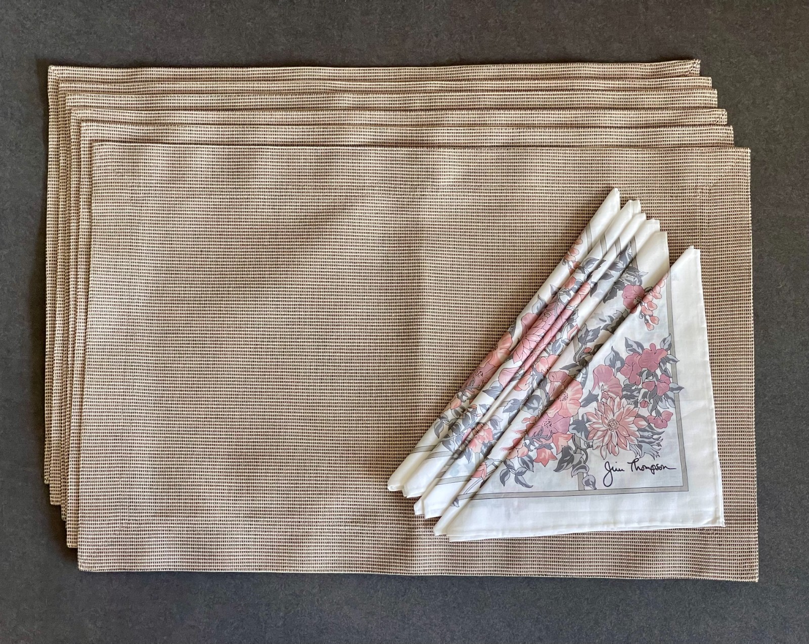 VTG Jim Thompson Pink Flower Floral Napkins + Solid Color Brown Placemats SET 6